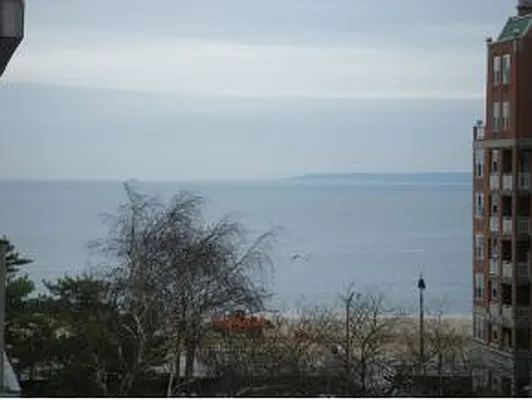 Sold by Golden Real Corp. | media 26