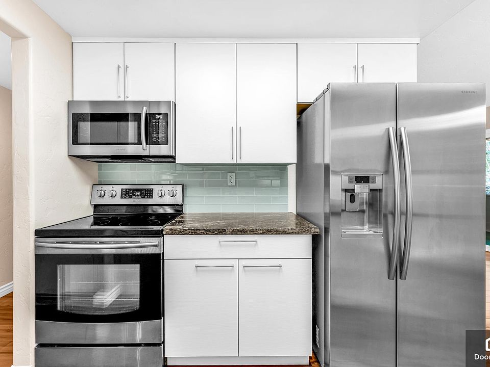 1st image of 552 Toyon Ave APT 6