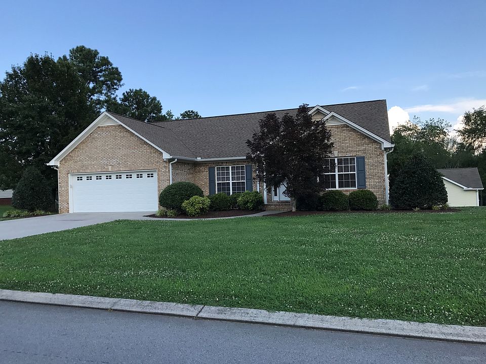 1st image of 100 Greystone Ln SE