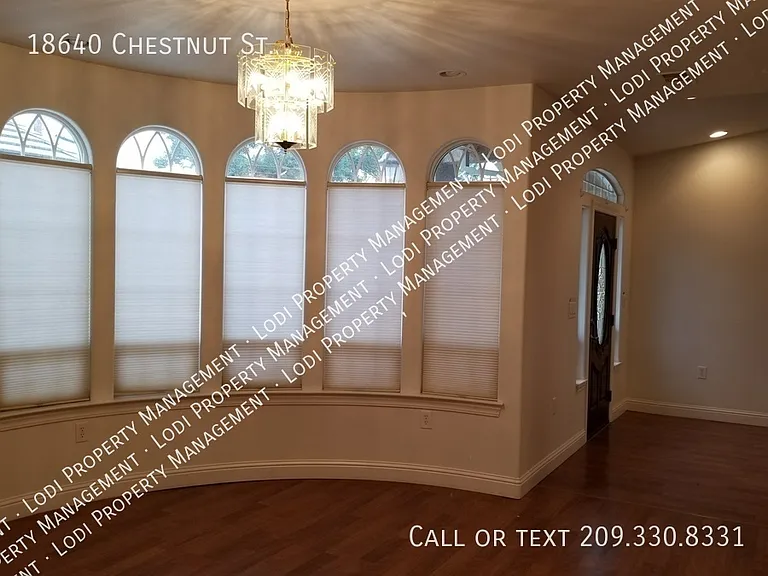 18640 Chestnut St — Photo 8