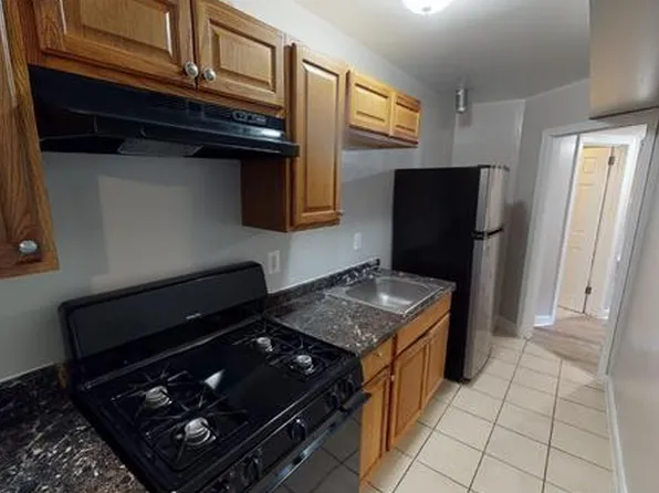 2912 Southern Ave SE #4, Washington, DC 20020