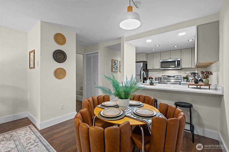 5th image of 8800 20th Avenue NE #B208