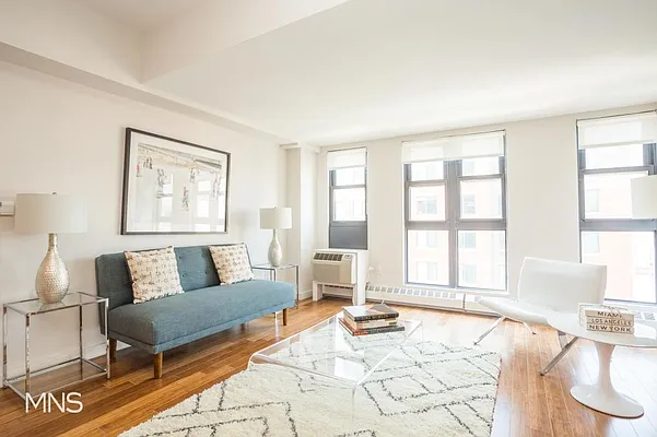 Rented by MNS Marketing | media 2