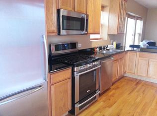 4451 S Indiana Ave APT 3S, Chicago, IL 60653