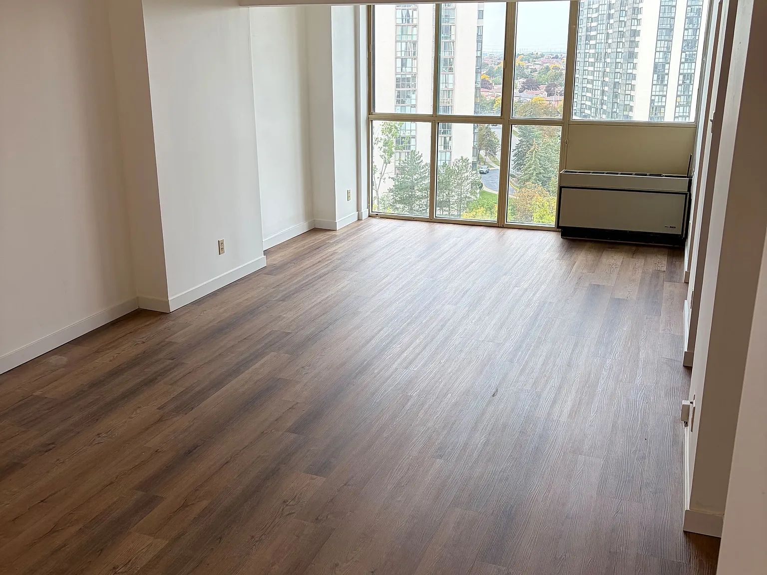 Cascade 1 Condominium — Photo 4
