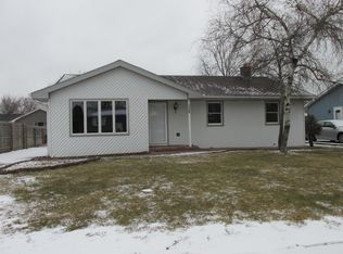1308 Lizabeth Ln, Waukegan, IL