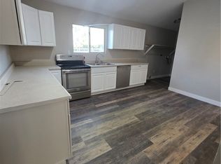 20370 Lakeridge Dr, Perris, CA 92570