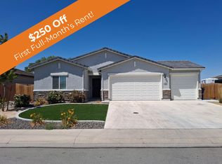 704 Colorado Ln, Fallon, NV 89406