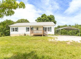2027 County Road 1935, Cairo, MO 65239