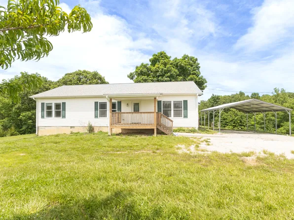 2027 County Road 1935, Cairo, MO 65239