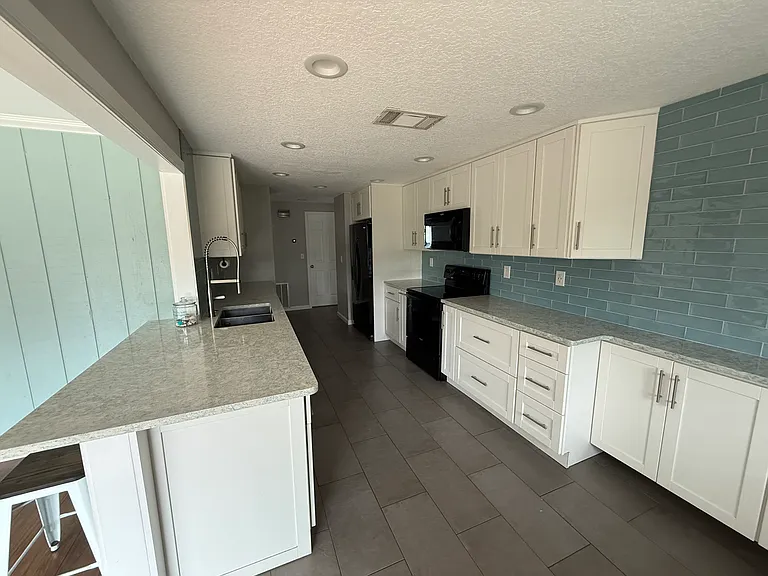 323 Sweetgum Ct — Photo 27