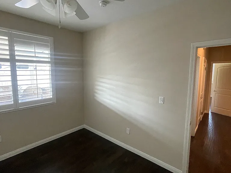 8500 Imola Ct — Photo 30