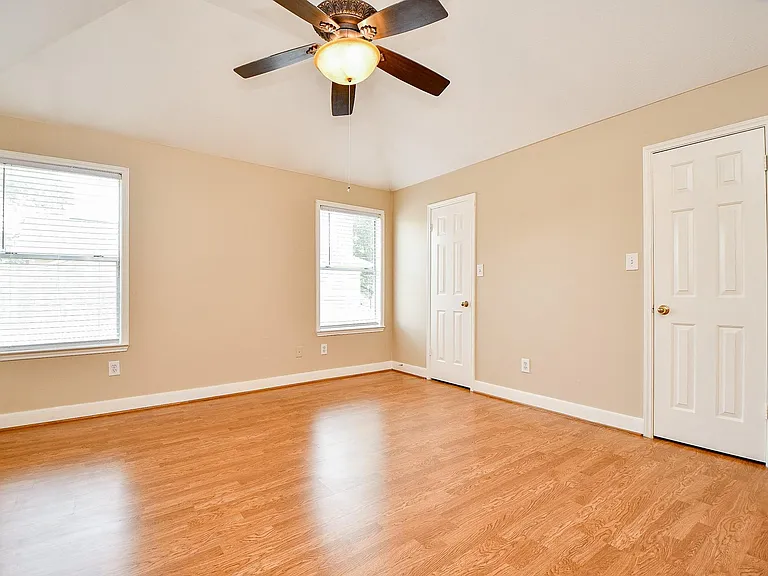 11707 Turtle Lake Dr — Photo 23
