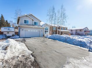 7091 Hyatt St, Anchorage, AK 99507