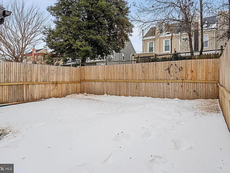 4717 Almond St #19 — Photo 35
