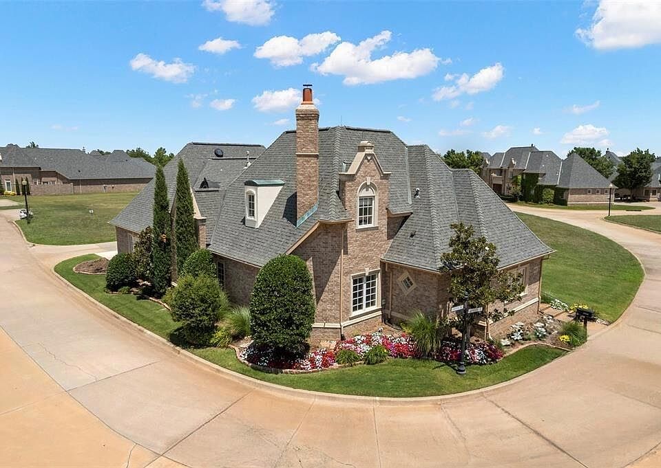 1st image of 10825 Chardonnay Dr