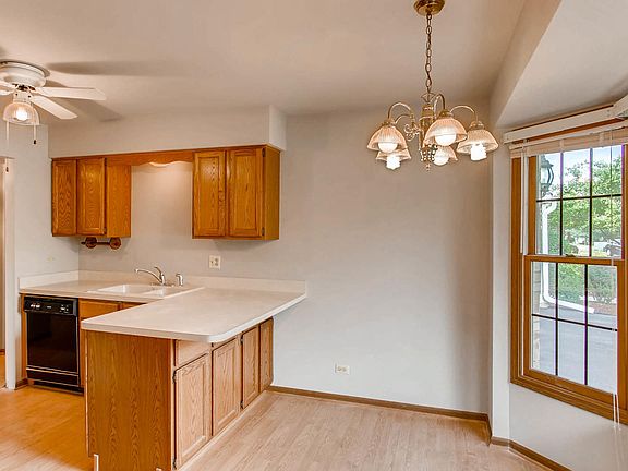 5th image of 1924 Wisteria Ct APT 1