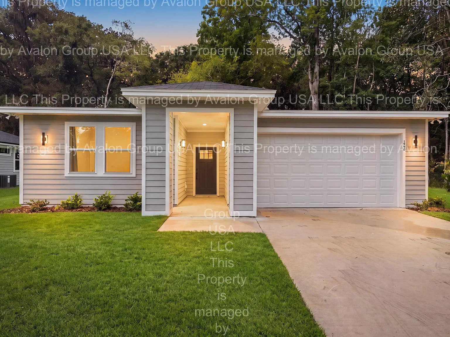 3 bed, 1650 sqft, $2,200 — Photo 1