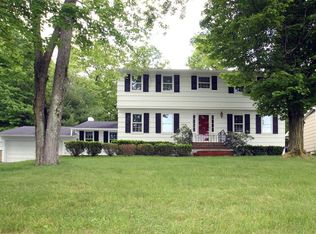 610 Valleyview Dr, Endicott, NY 13760