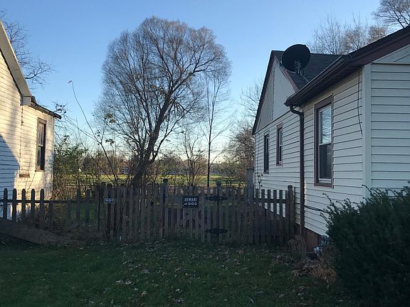2nd image of 3318 Summerdale Ave #3313