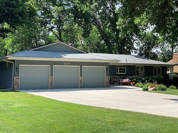 3rd image of 4175 Ximines Ln N