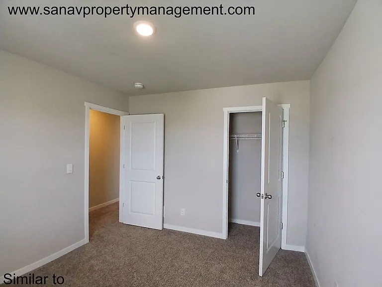 2404 SW Plaza Pkwy — Photo 35