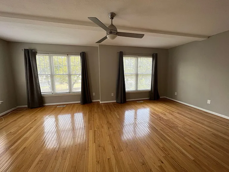 3705 Pendleton Ave — Photo 19