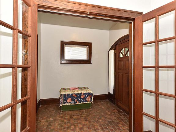 5th image of 2805 N 44th STREET