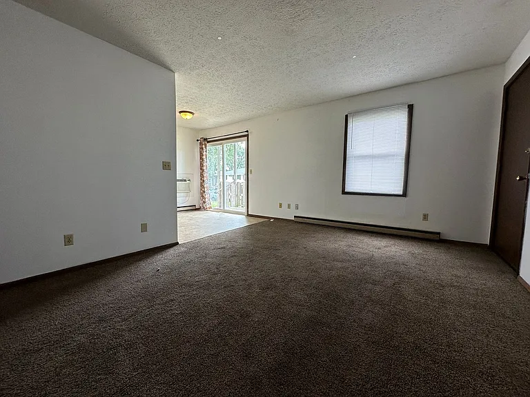 300 College Park Dr — Photo 13
