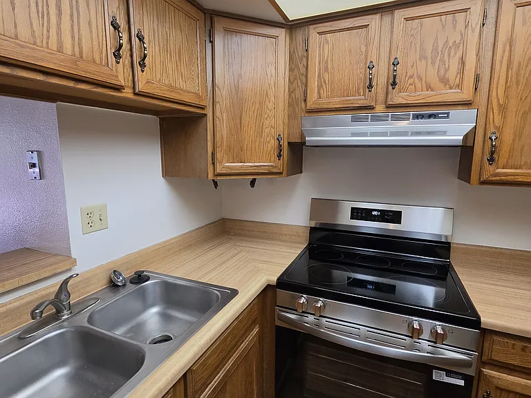 540 N May St #3119 — Photo 6