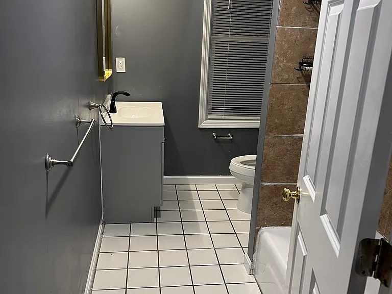 231 Cohannet St — Photo 21