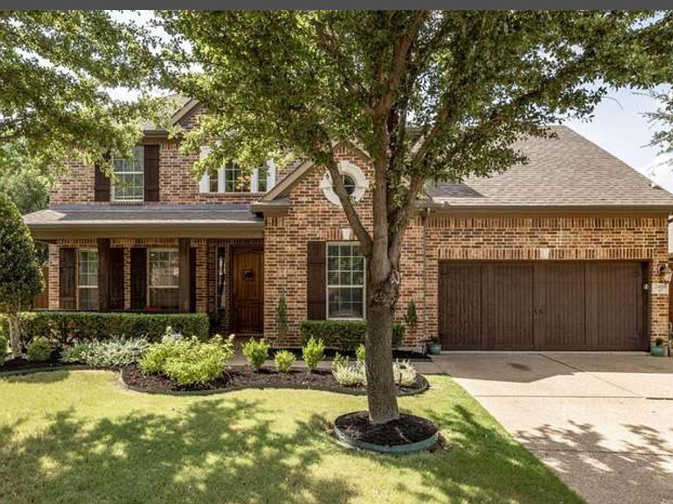 1st image of 2408 Las Palmas Ln