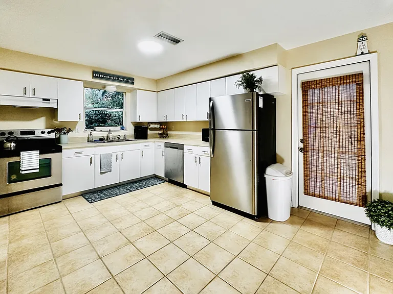 27657 Tennessee St #1 — Photo 30