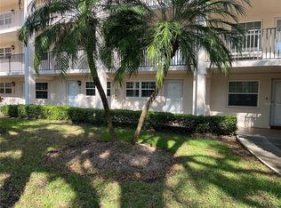 870 Virginia St APT 111, Dunedin, FL 34698