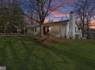 1110 Jenniper Ln, Annapolis, MD 21403