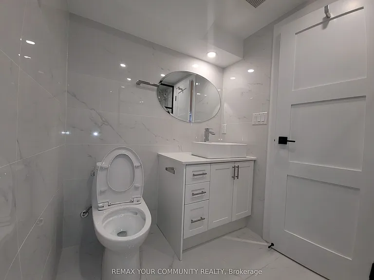 248 Gladstone Ave #BASEMENT — Photo 7