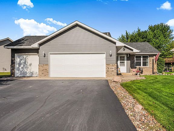 2nd image of 3759 Woodside Dr