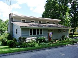 282 Butman Rd, Lowell, MA 01852