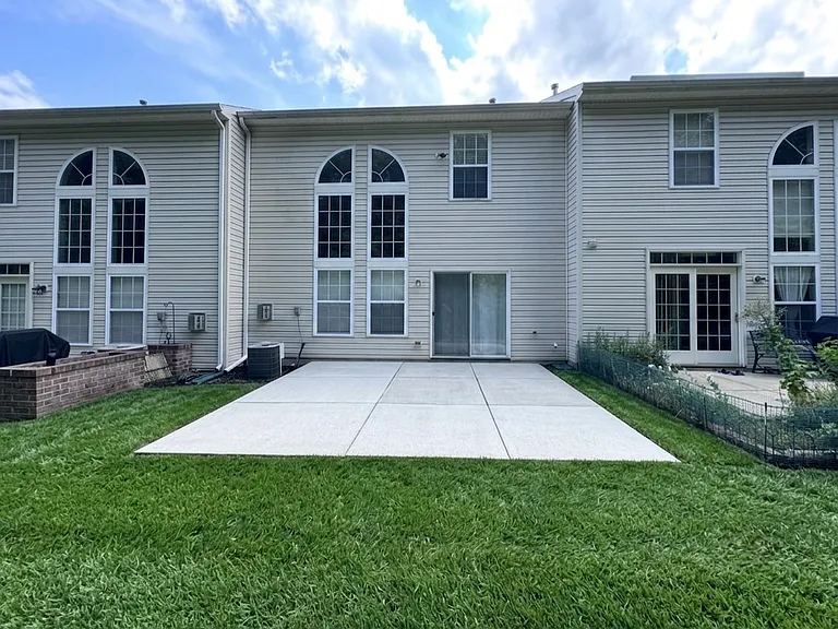 207 Merlin Dr — Photo 8
