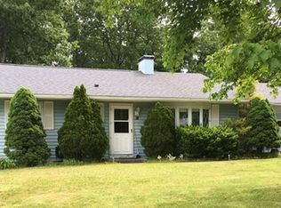 20 Somerset Ln, Holden, MA 01520