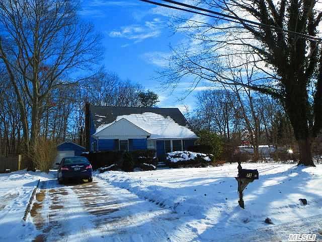 1st image of 75 Lincoln Dr