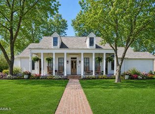 5726 Eagle Pass Dr, Youngsville, LA 70592