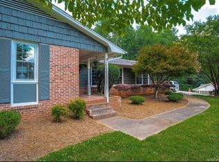 206 Country Club Cir, Shelby, NC 28150
