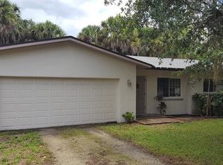 1122 Travis Ave, North Fort Myers, FL 33903