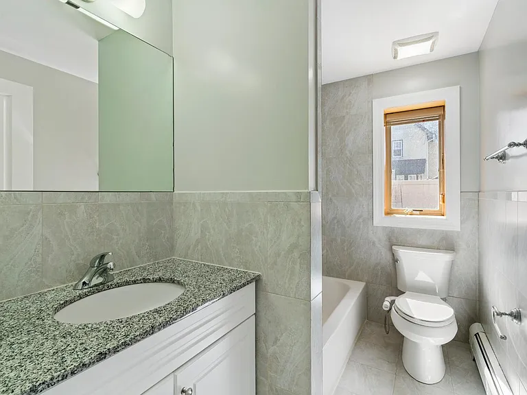 80B Liberty Pl #B — Photo 16