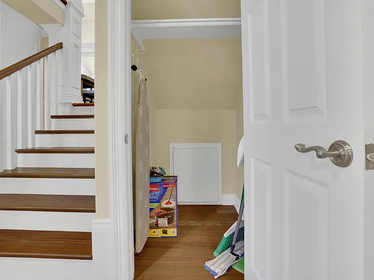 10 Saint Louis Ln — Photo 30