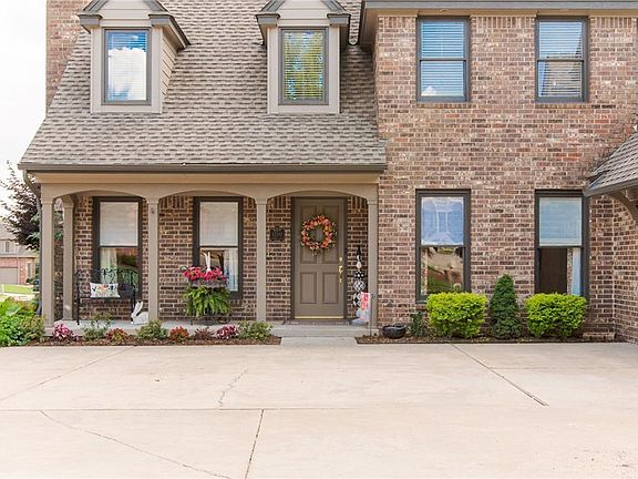 3rd image of 1200 Copper Rock Dr