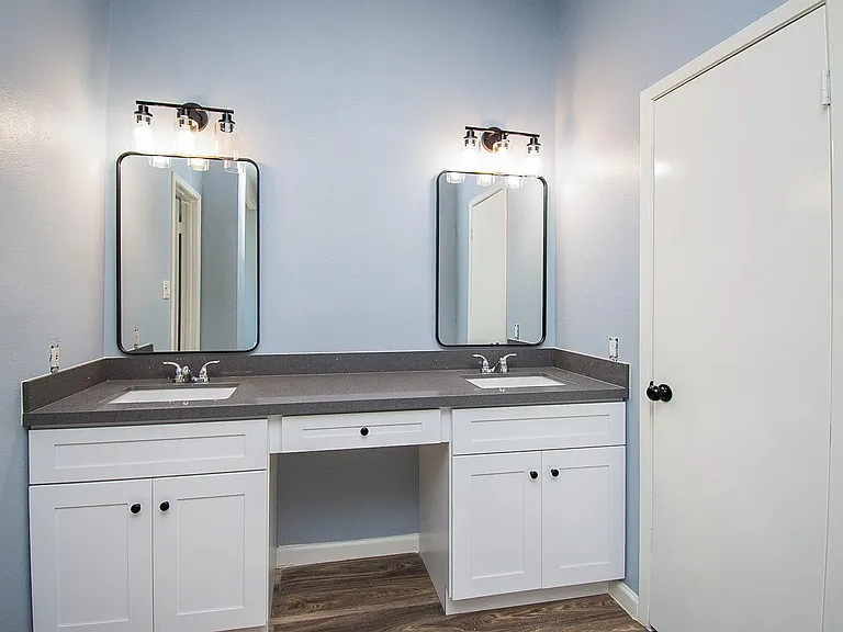 16419 N Bend Dr — Photo 23