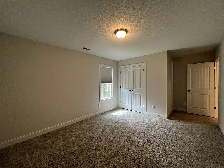 400 Amethyst Ct — Photo 12