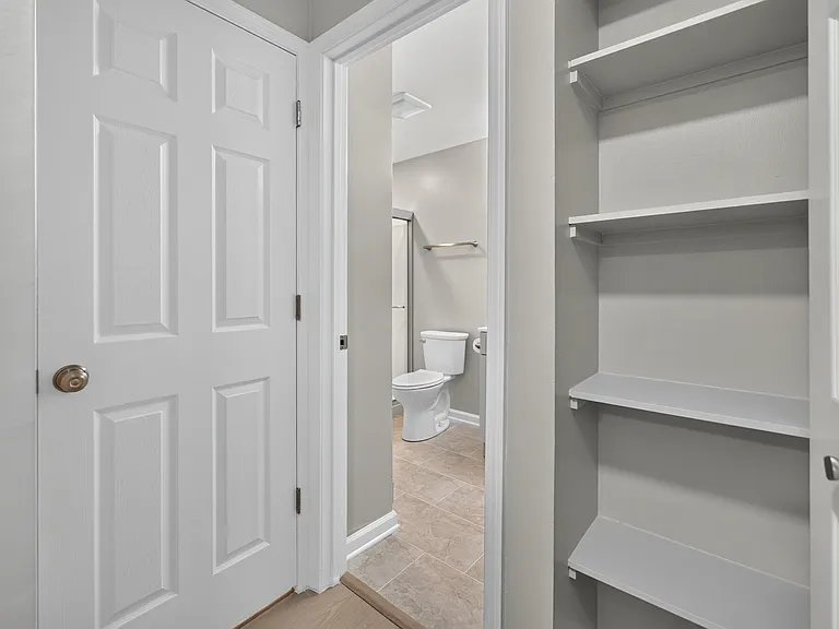 718 Rodenburg Rd #206 — Photo 26